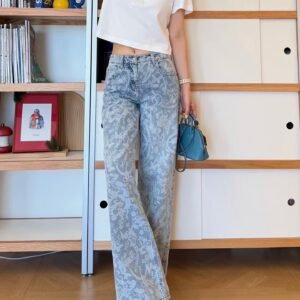 LOUIS VUITTON Jeans