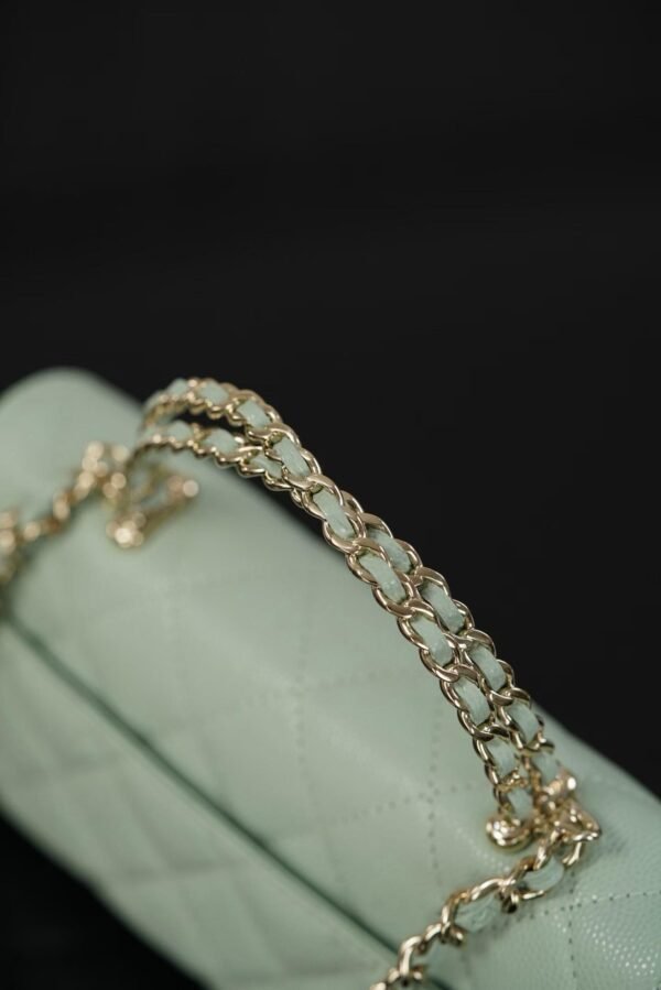 CHANEL Vanity with Chain