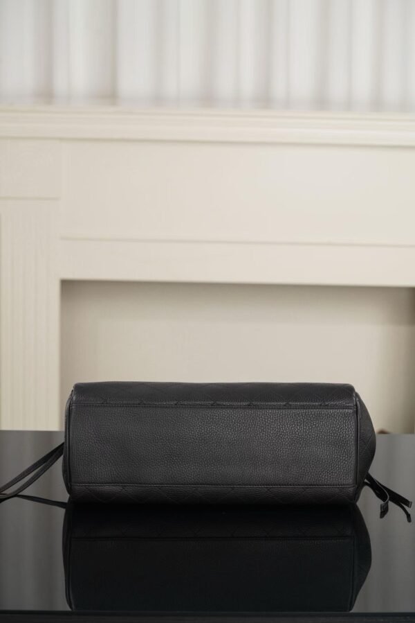 CHANEL Shopping Bag