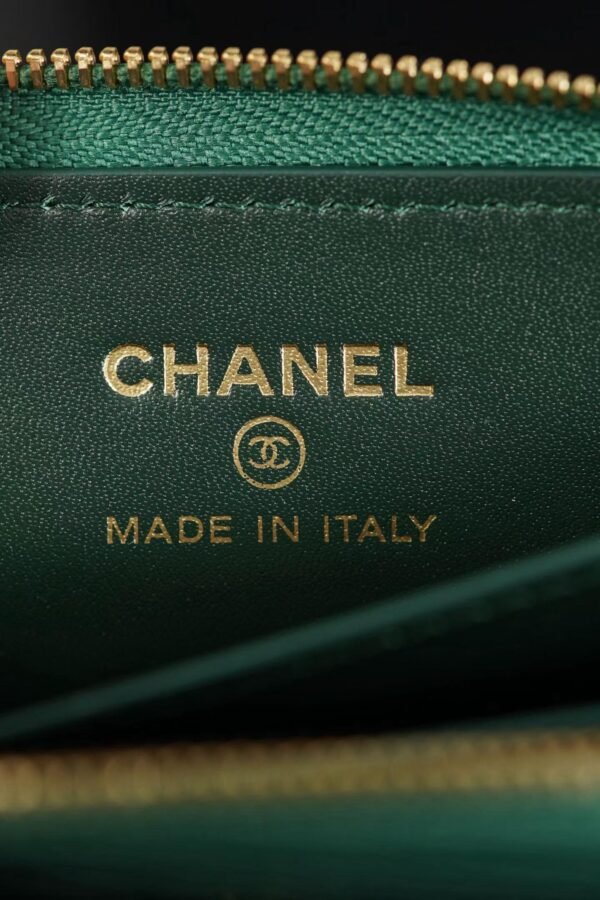 CHANEL Card Holder