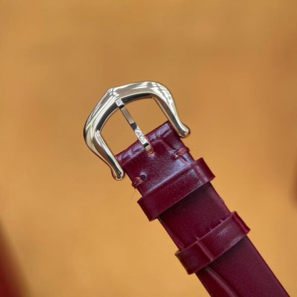 Cartier Baignoire watch