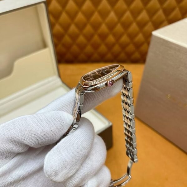 BVGARI Serpenti Seduttori: Shimmering Serpent-Inspired Watch