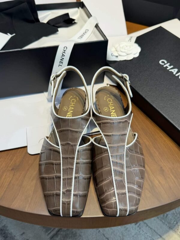 CHANEL Sandals