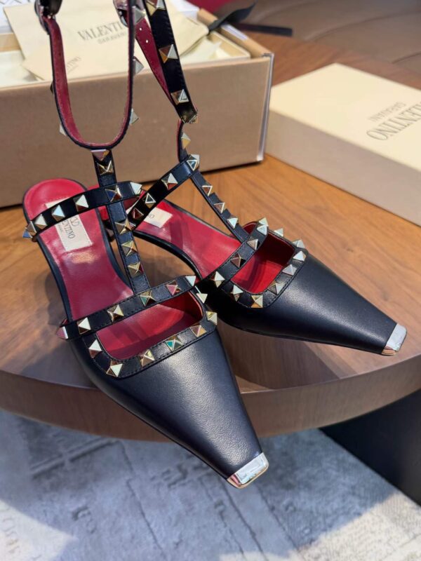 VALENTINO Sandals