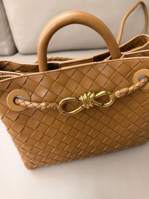 Bottegaveneta  Small Andiamo