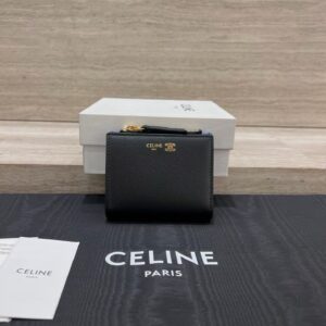 CELINE FINE WALLET TRIOMPHE STAMP IN SUPPLE GRAINED CALFSKIN