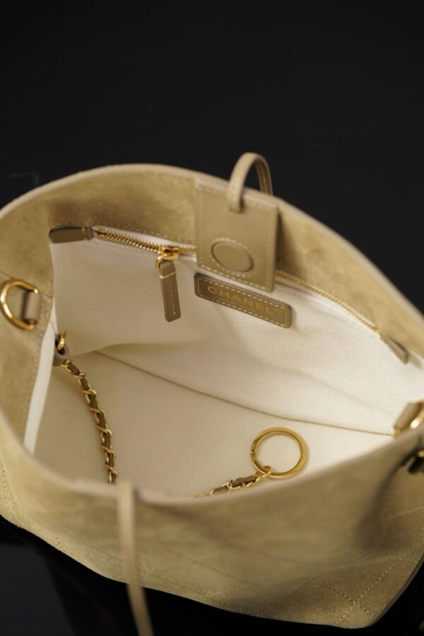 CHANEL Shopping Bag