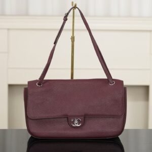 CHANEL  Maxi Flap bag