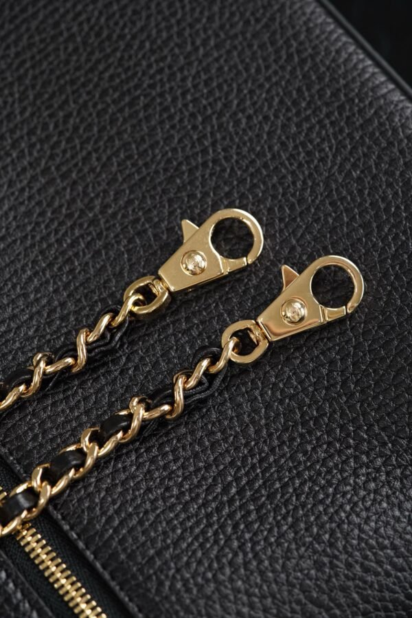 CHANEL Classic Vanity with Chain