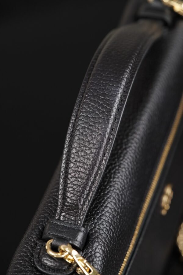 CHANEL Classic Vanity with Chain