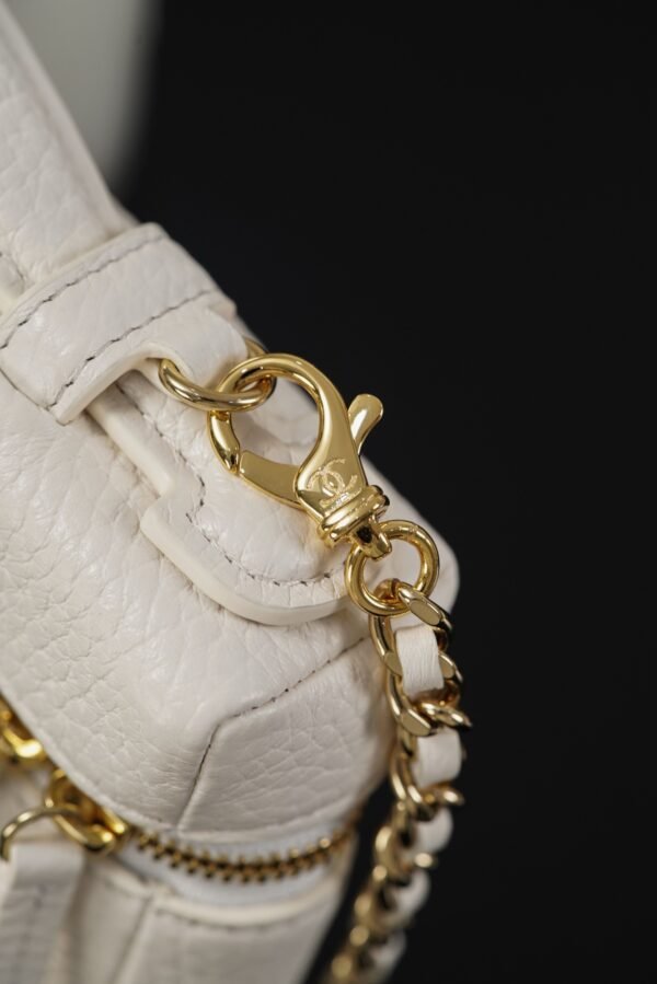 CHANEL Classic Vanity with Chain
