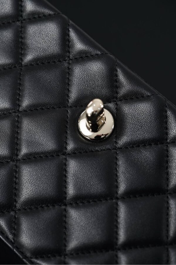 CHANEL  Flap Bag