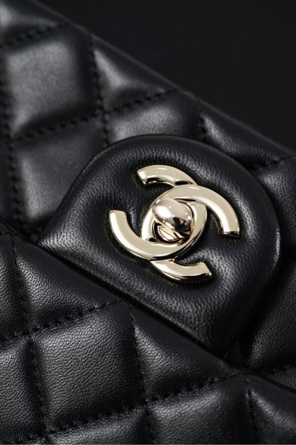 CHANEL  Flap Bag