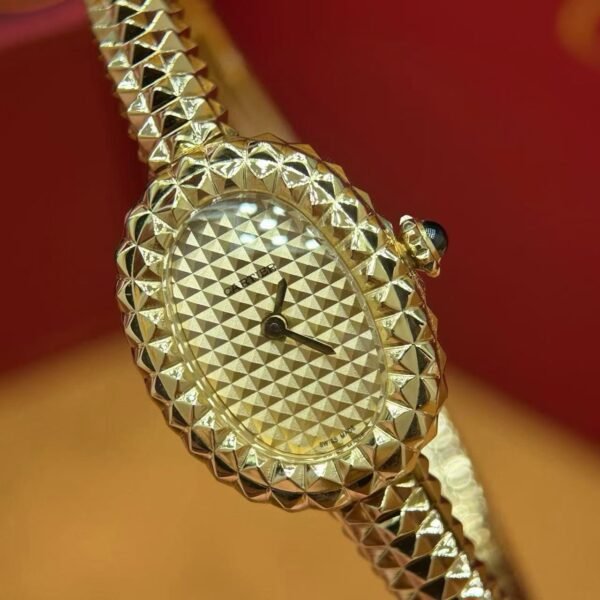 Cartier Baignoire watch