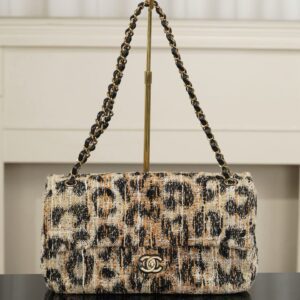 CHANEL Flap bag