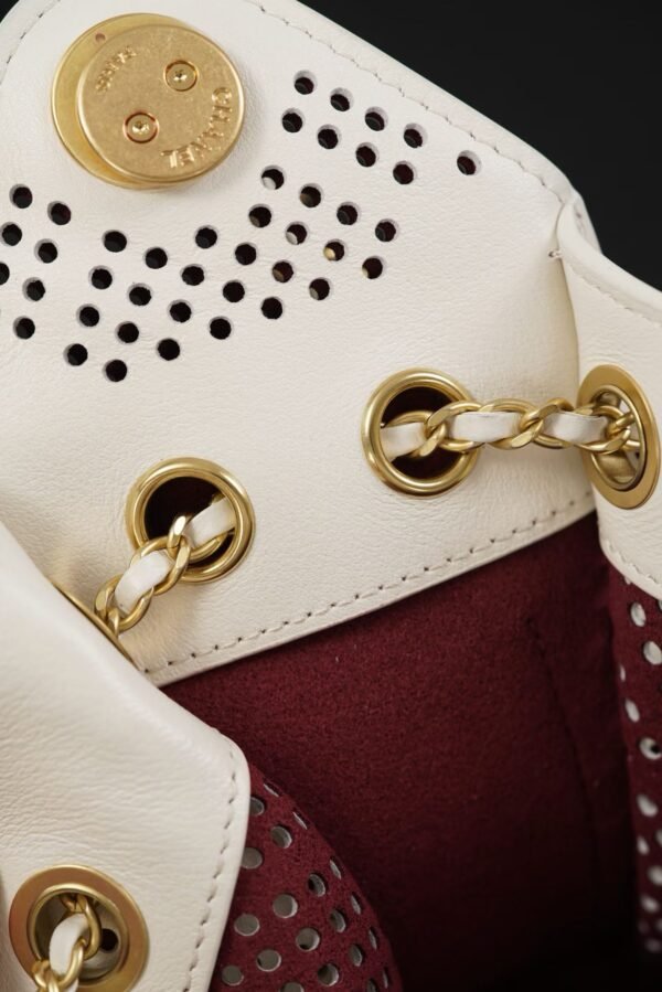 CHANEL MINI 25BAG