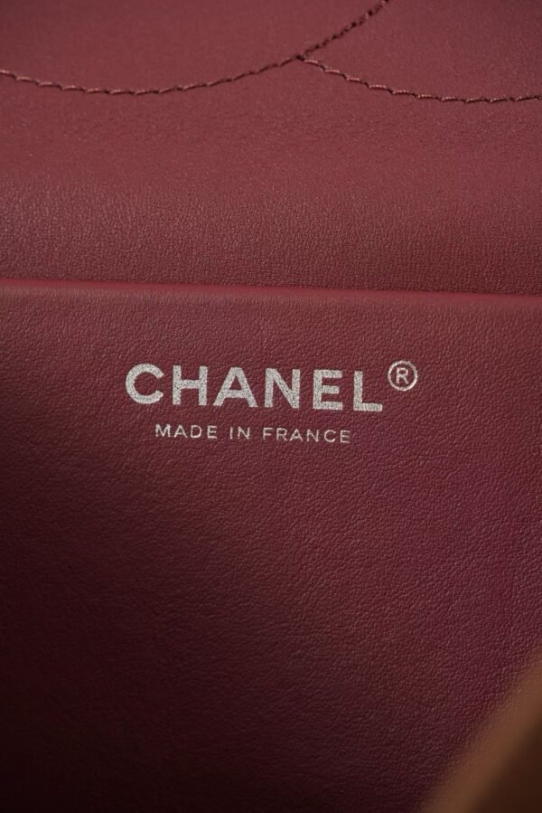 CHANEL Flap bag
