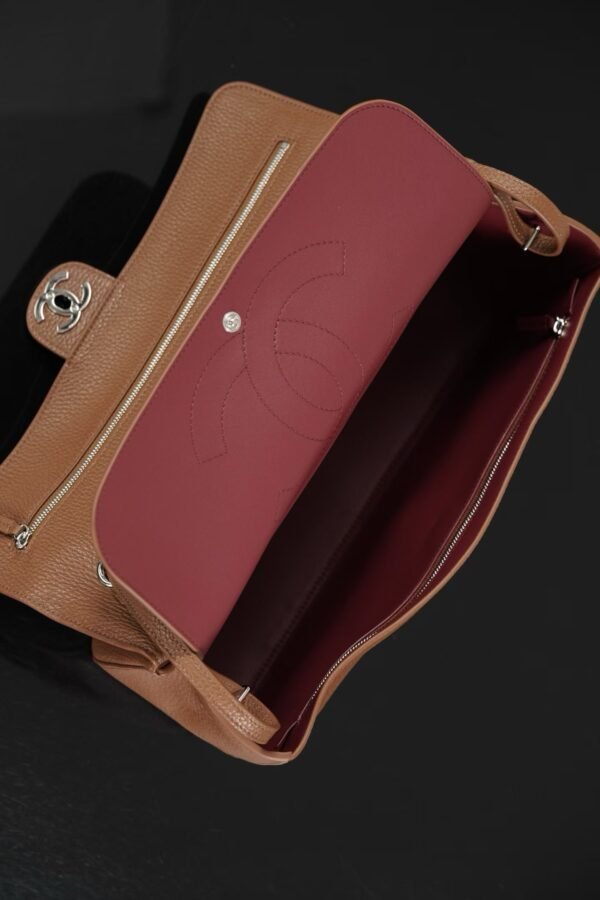 CHANEL Flap bag
