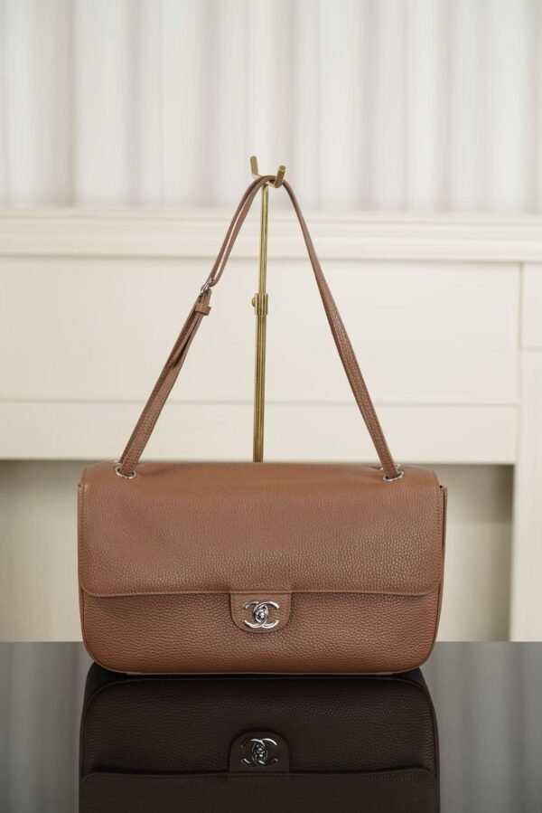 CHANEL Flap bag
