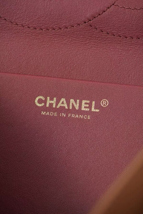 CHANEL Flap bag