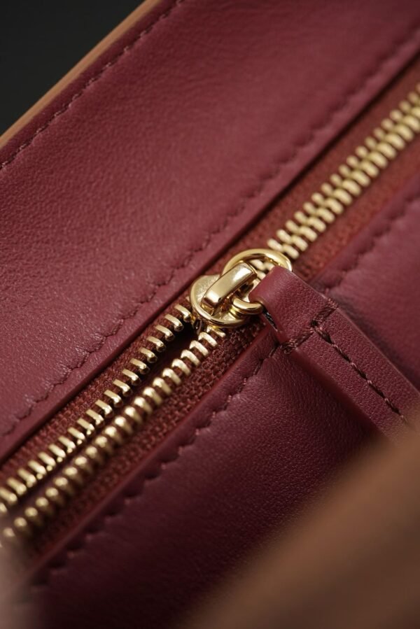 CHANEL Flap bag