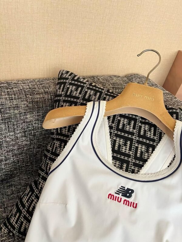 MIUMIU Set