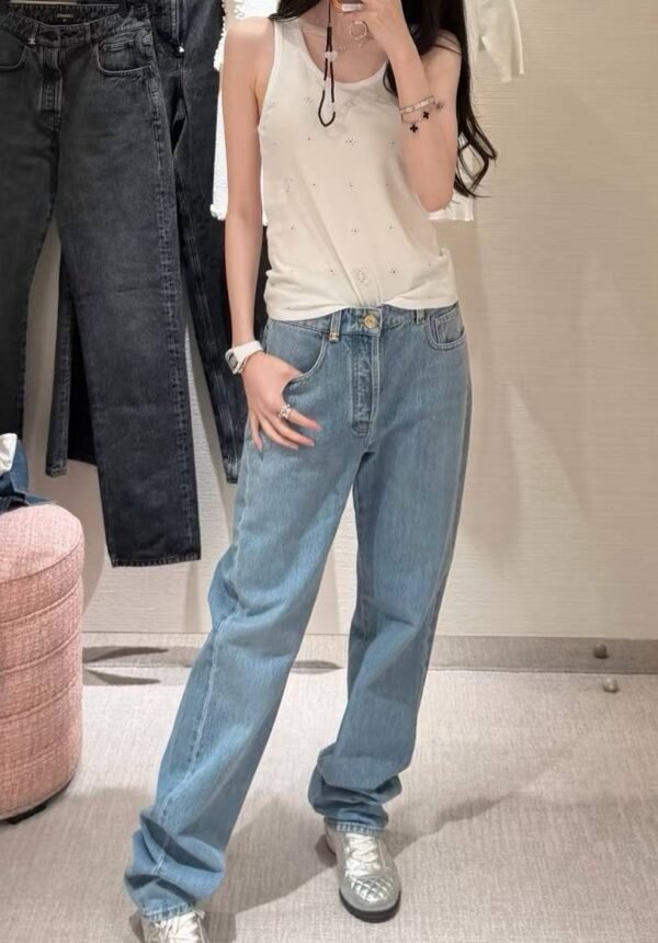 CHANEL Jeans