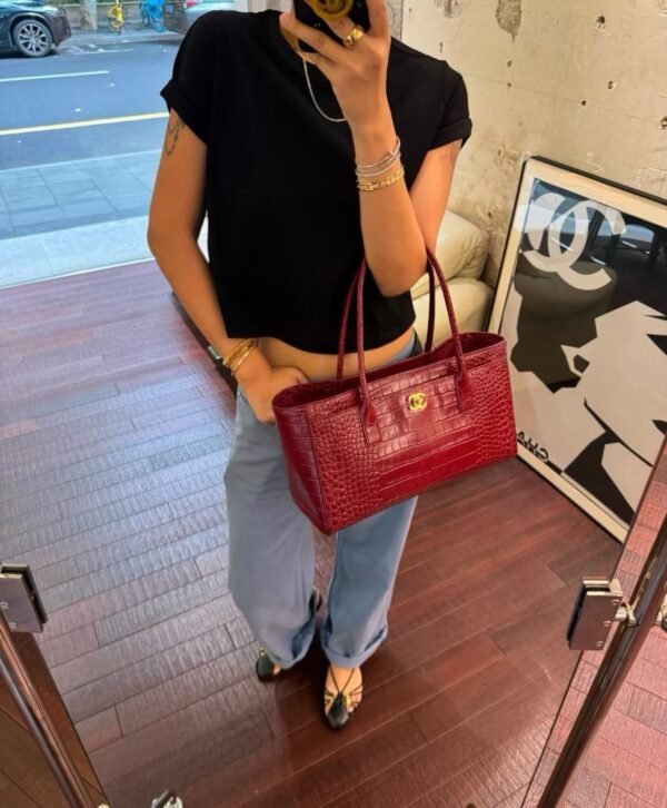 CHANEL Shopping Bag