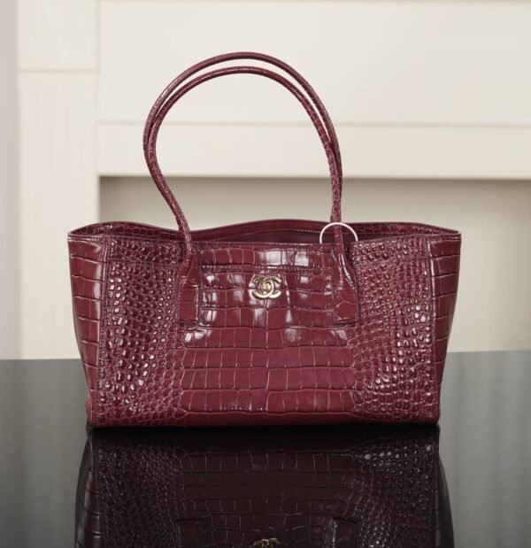 CHANEL Shopping Bag