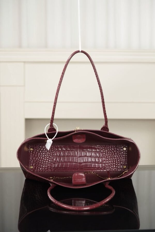 CHANEL Shopping Bag
