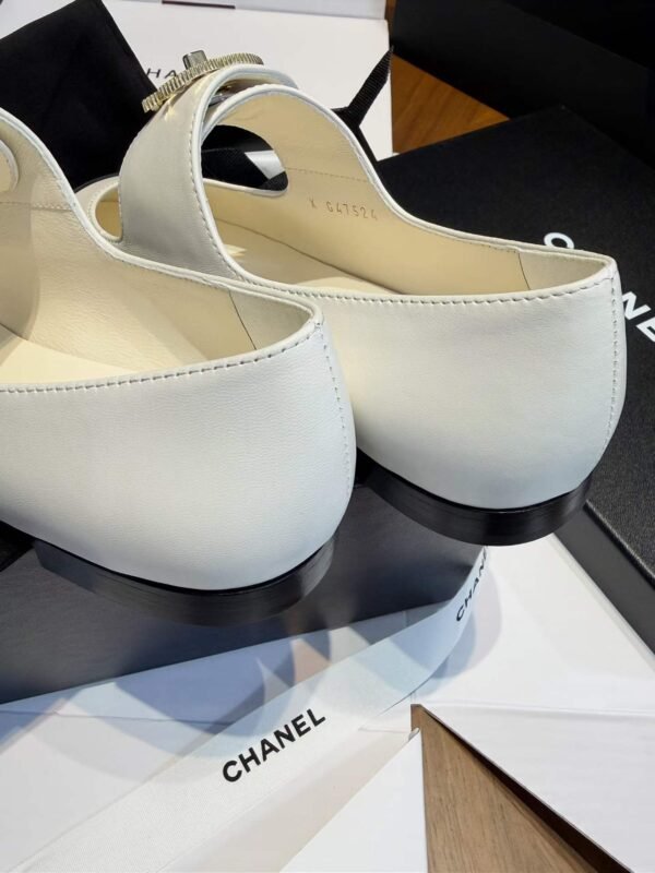 CHANEL Flat Casual Shoes