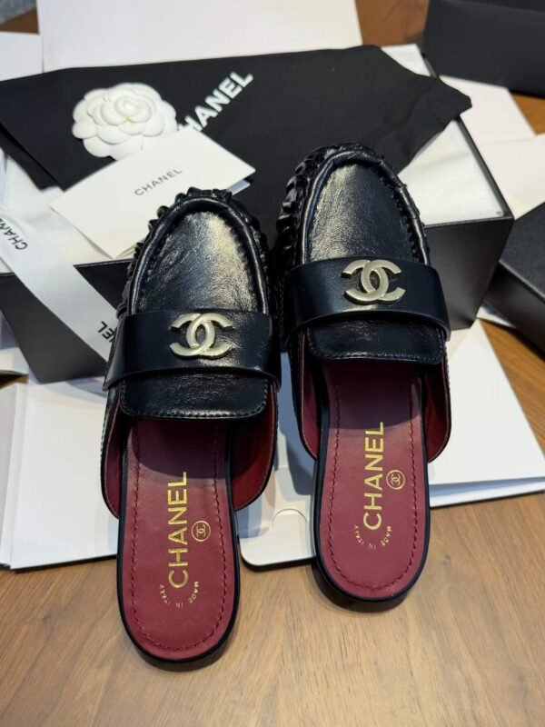 CHANEL Flat Casual Shoes