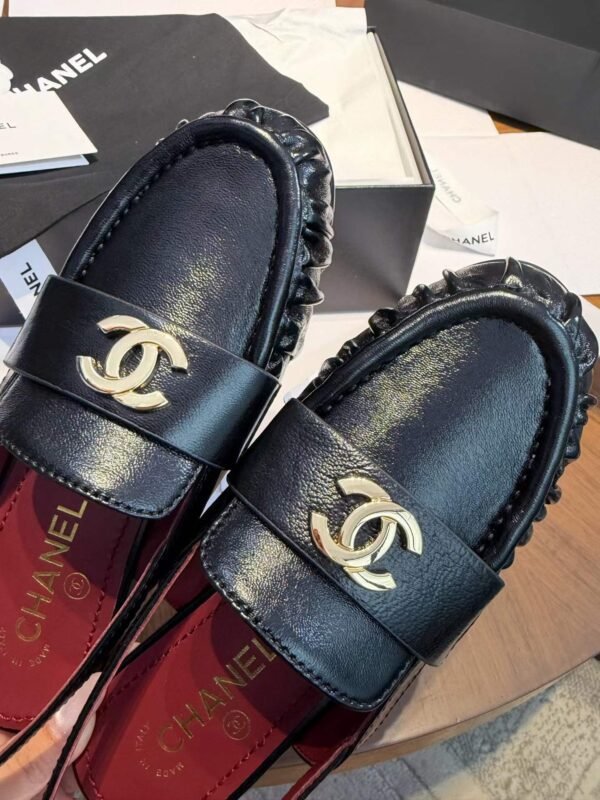 CHANEL Flat Casual Shoes