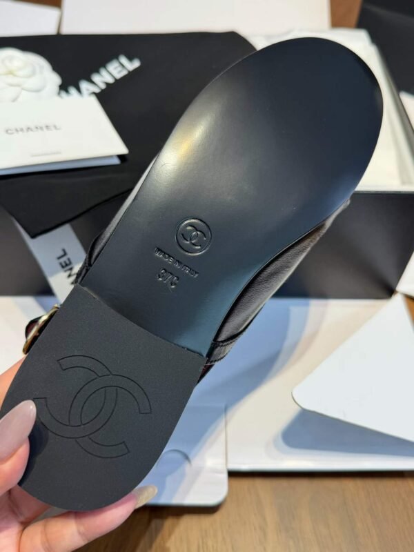 CHANEL Flat Casual Shoes