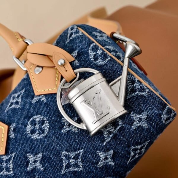 LOUIS VUITTON Speedy 18 Bandoulière Bag