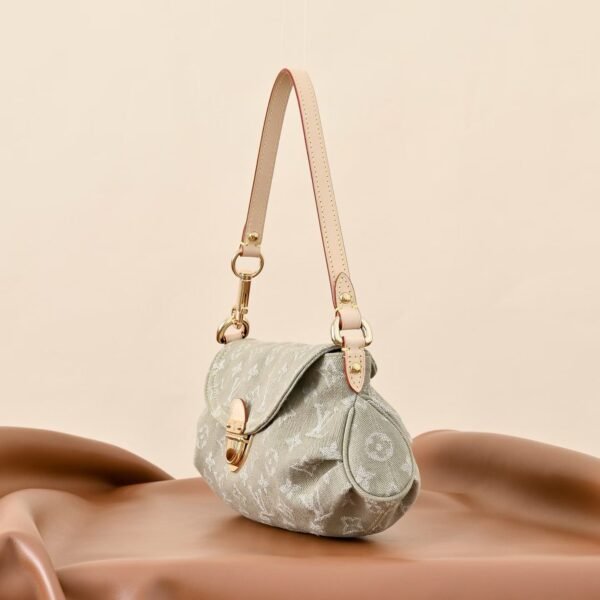 LOUIS VUITTON M95050  Sunset Bag