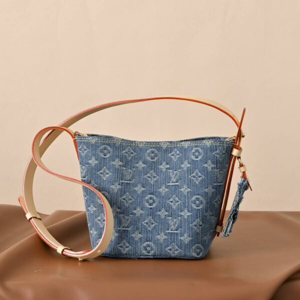 LOUIS UVITTON  M28107  All In BB Bag