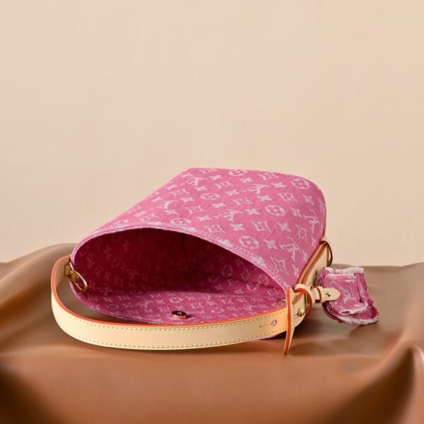 LOUIS UVITTON  M27626  All In BB Bag