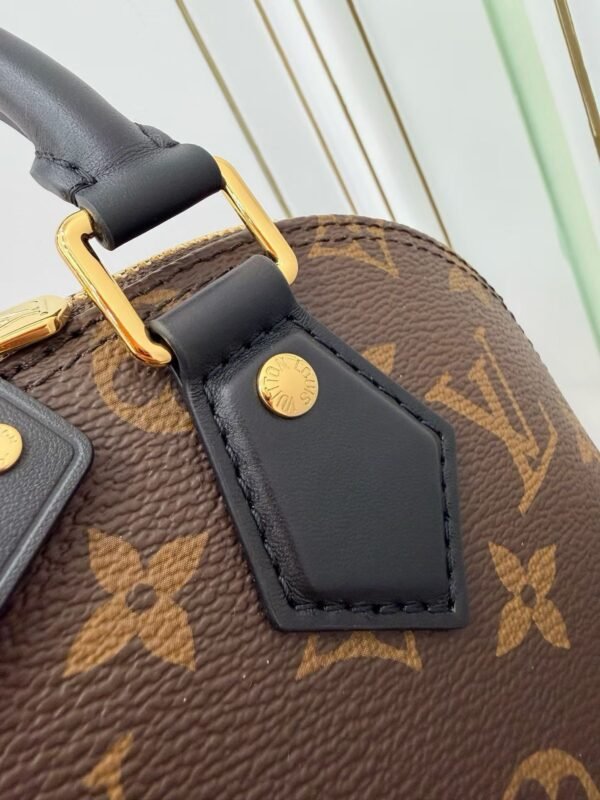 LOUIS VUITTON M26084 Alma BB Trunk Bag