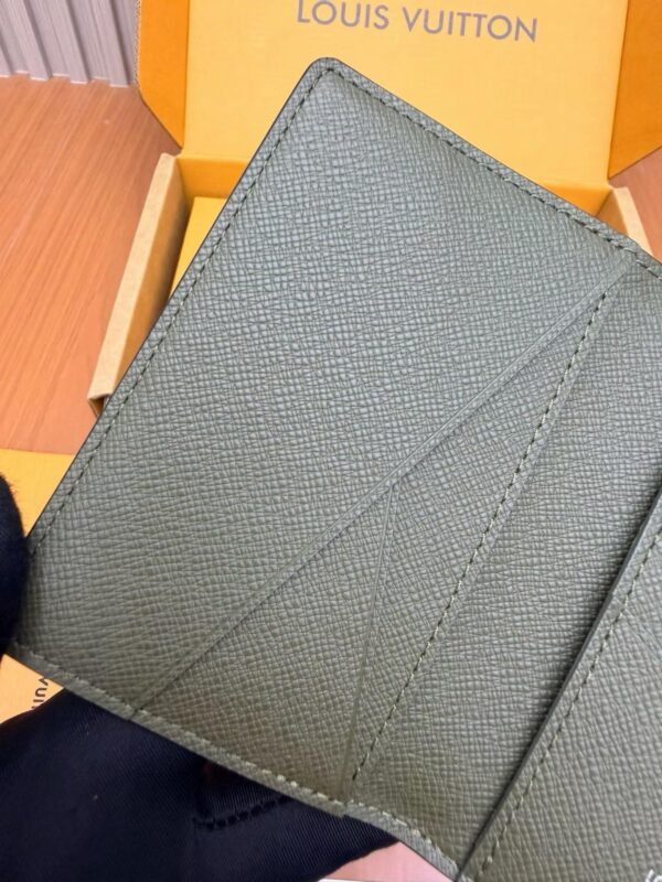 LOUIS VUITTON M28642 Pocket Organiser