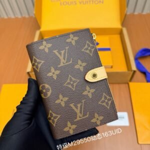 LOUIS VUITTON  M29550 Locked Passport Cover