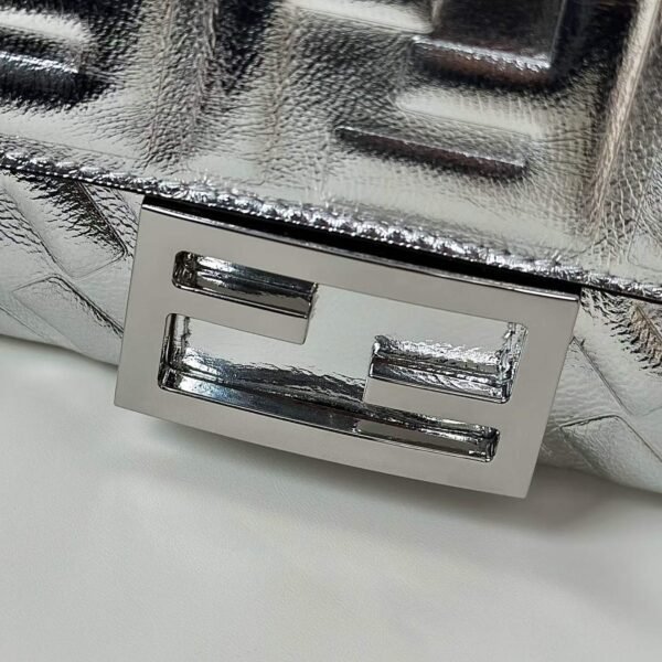FENDI BAGUETTE