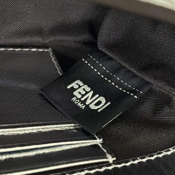 FENDI BAGUETTE