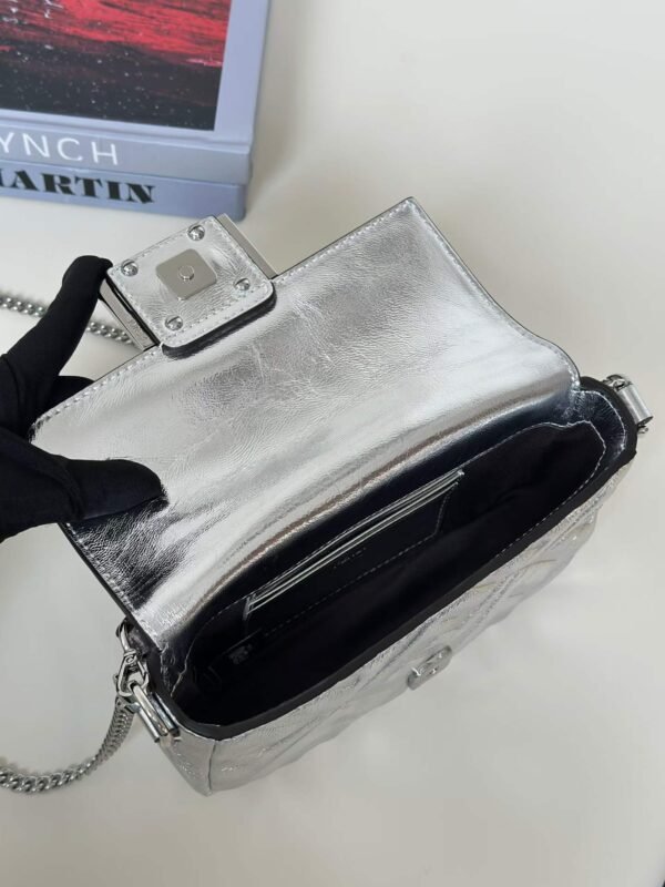FENDI BAGUETTE