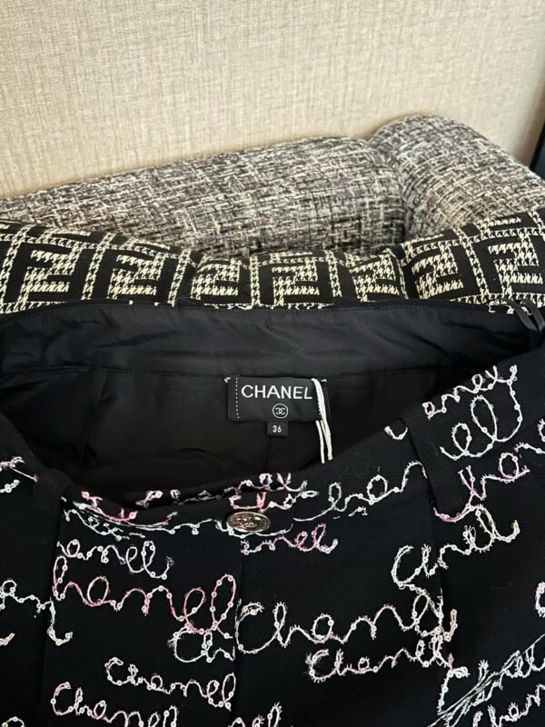CHANEL Shorts