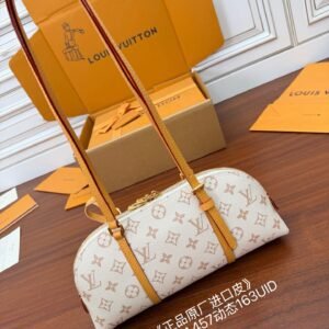 LOUIS VUITTON Squire East West Bag M2A457