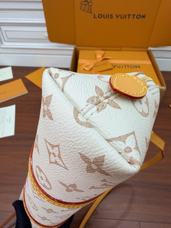 LOUIS VUITTON Squire East West Bag M2A457
