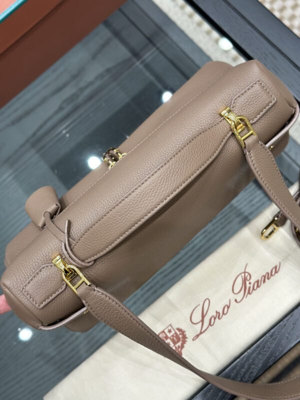 LORO PIANA Extra Softy Bag L29