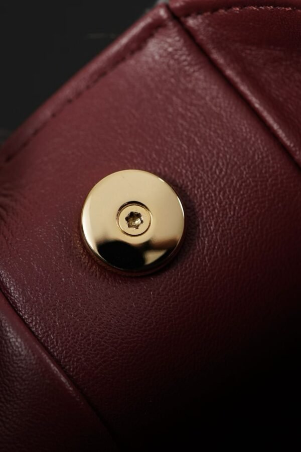 CHANEL Clutch