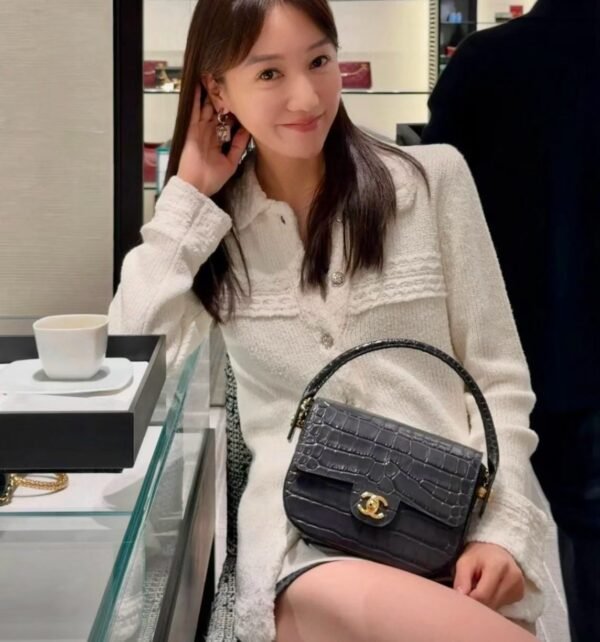CHANEL Clutch